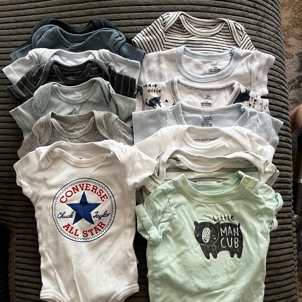 14 Short Sleeved Onesies 0-3 Months